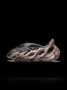 adidas YEEZY Foam Runner MX Carbon